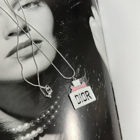 New Dior Authentic J’adore Amour Charm - Picture 5 of 7